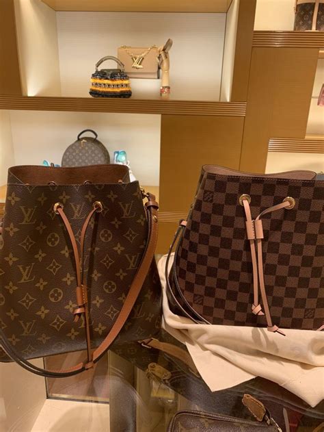 lv neonoe review